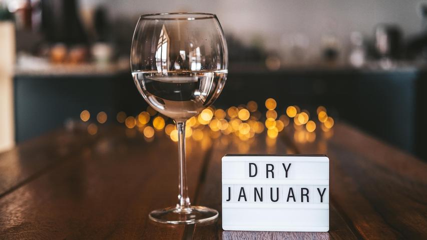 Alkoholfrei ins neue Jahr: Diese Alternativen hat Nürnberg für den Dry January zu bieten