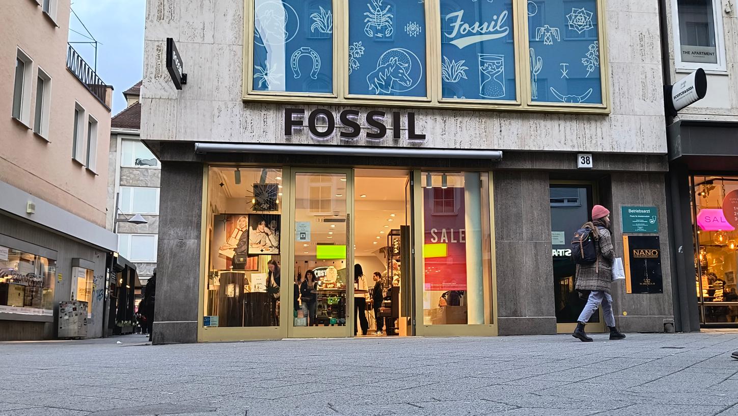 Das Fossil-Geschäft in der Nürnberger Innenstadt schließt.