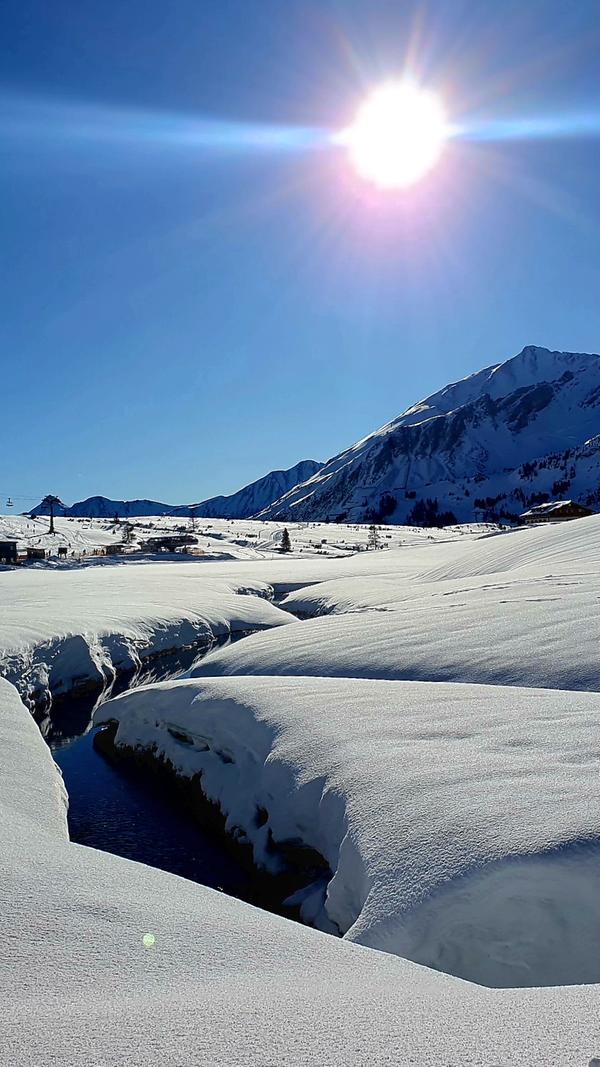 Am Rande des Skiegebietes kann es so schön sein. Die spannende Reisereportage lesen Sie hier auf www.nn.de.