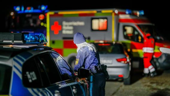 Im Dunkeln: Fußgänger in Mittelfranken von Auto erfasst und tödlich verletzt