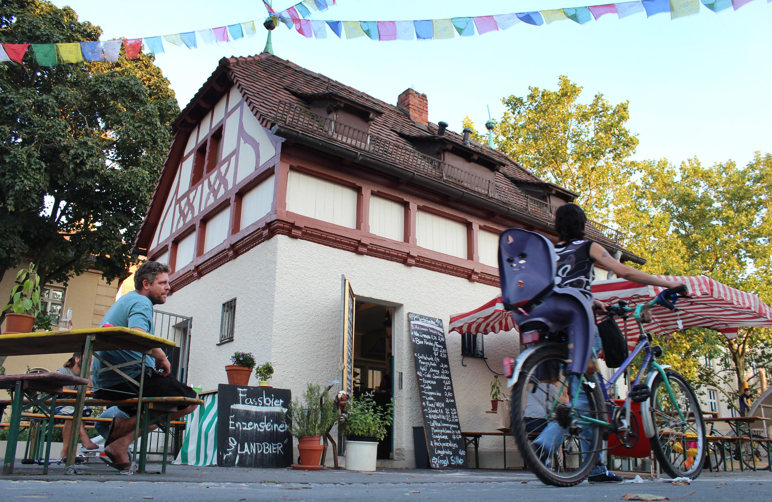 Das VAG-Toilettenhäuschen auf dem Veit-Stoß-Platz Nürnberg wird zum Kiosk