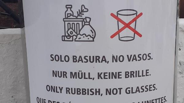 Aufgenommen in einem Hotel auf der Kanareninsel Fuerteventura von Werner Wenzler aus Zirndorf. Alle Bilder der letzten Jahre unserer lustigen Deutschübersetzungen finden Sie hier.