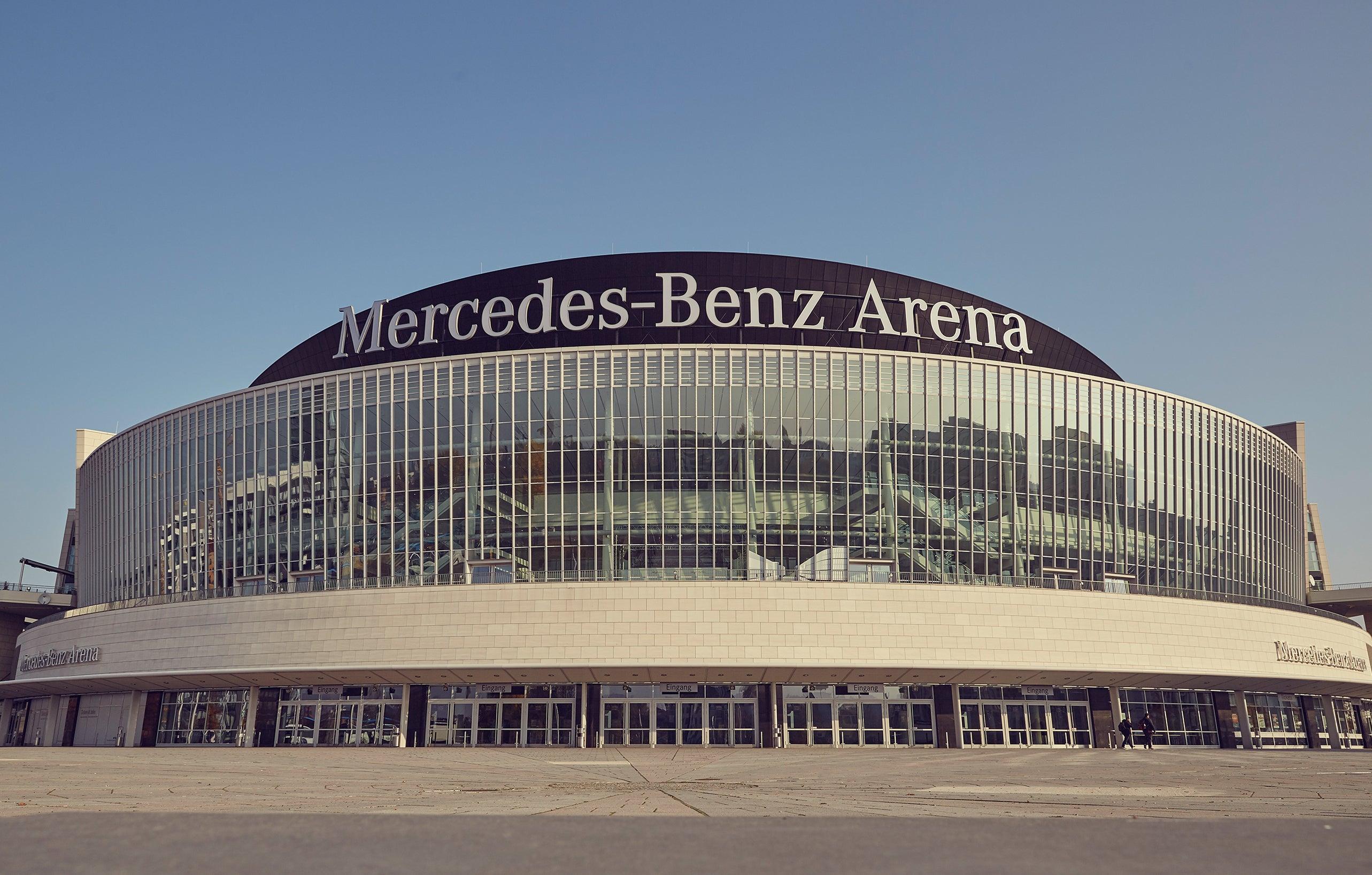 Mercedes-Benz Arena Wird In Uber Arena Umbenannt