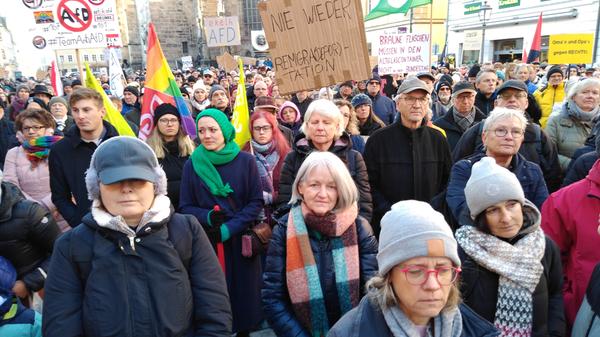 Ansbach gegen rechts.jpg