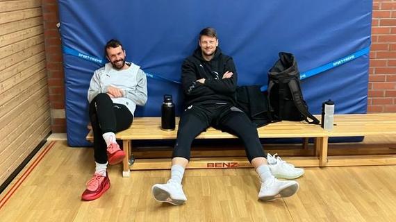 120 Minuten Basketball bleiben Nürnberg, um Sebastian Schröder und Basti Doreth Danke zu sagen