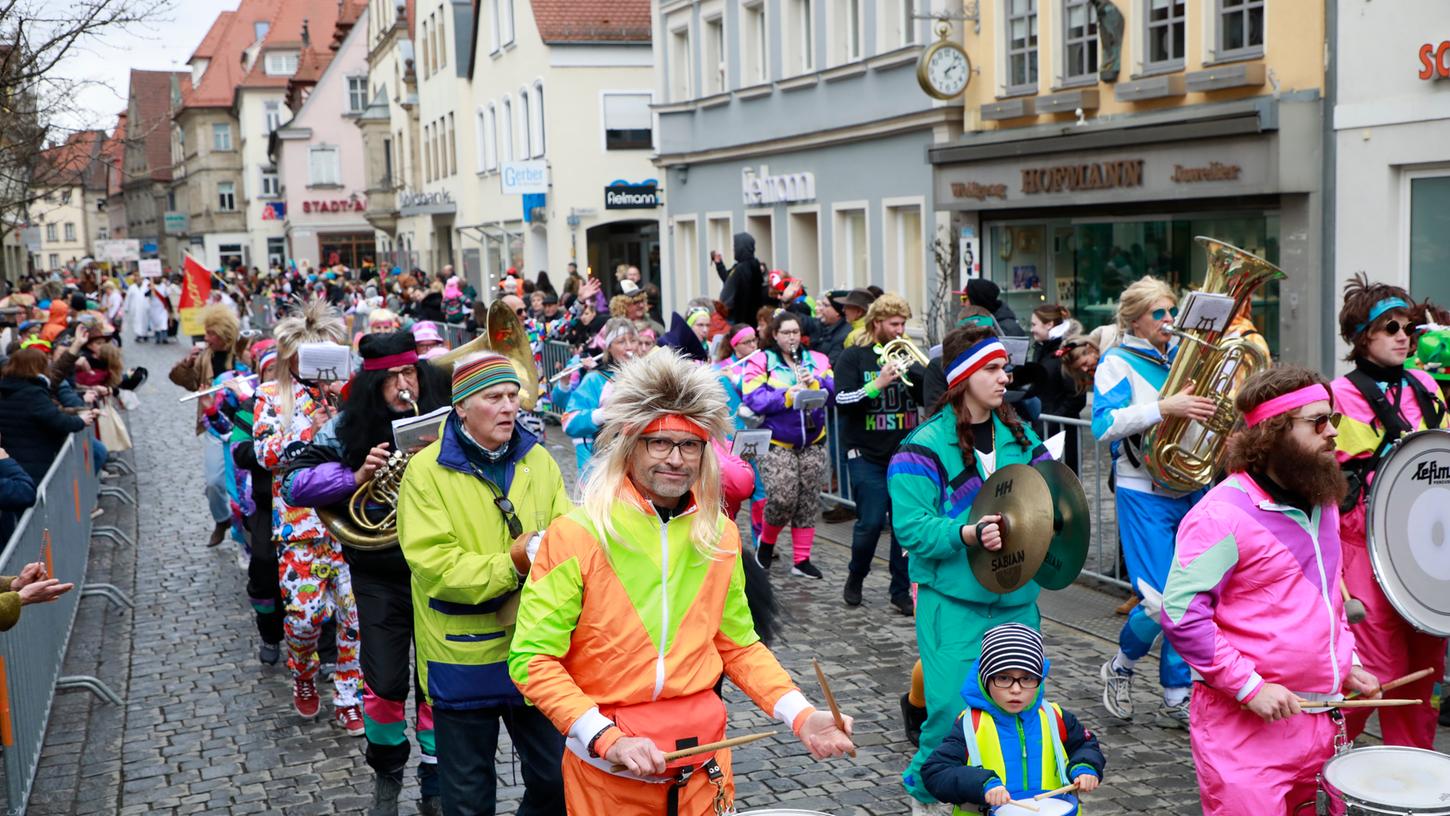 Faschingsumzug Forchheim am 11. Februar 2024 – so ist die