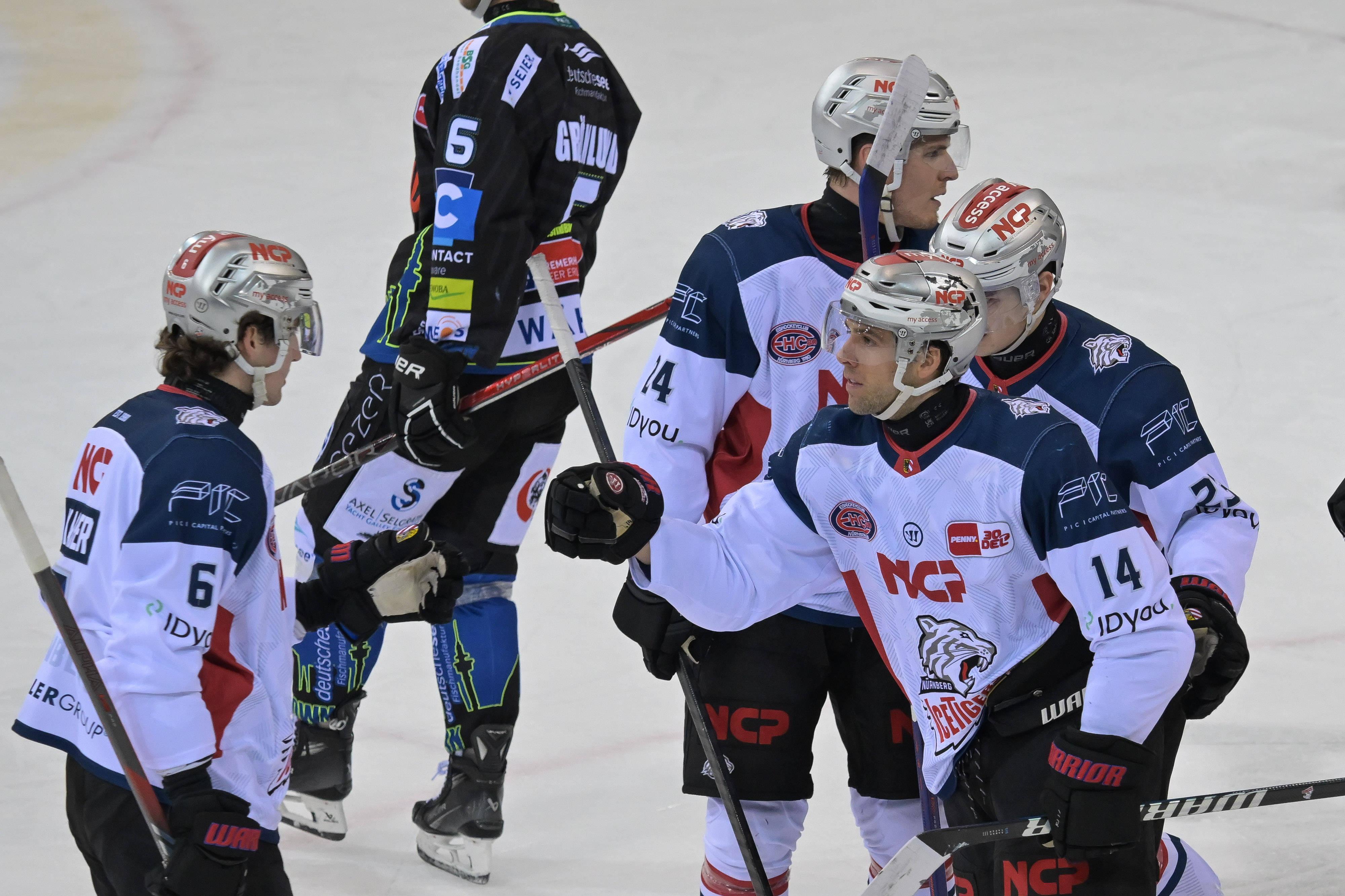 Die Nürnberg Ice Tigers unterliegen mit 2:5 gegen die Fischtown ...