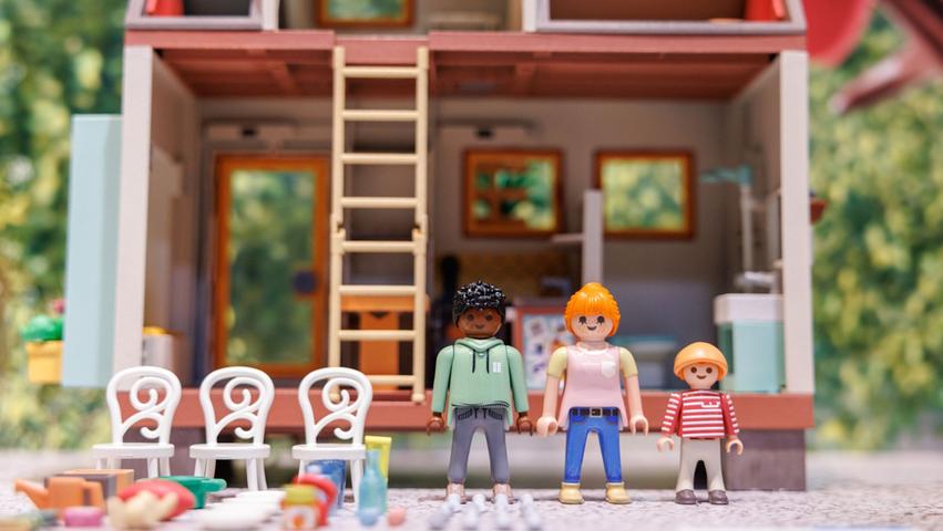 Figuren aus der Tiny-Haus-Spielwelt von Playmobil.