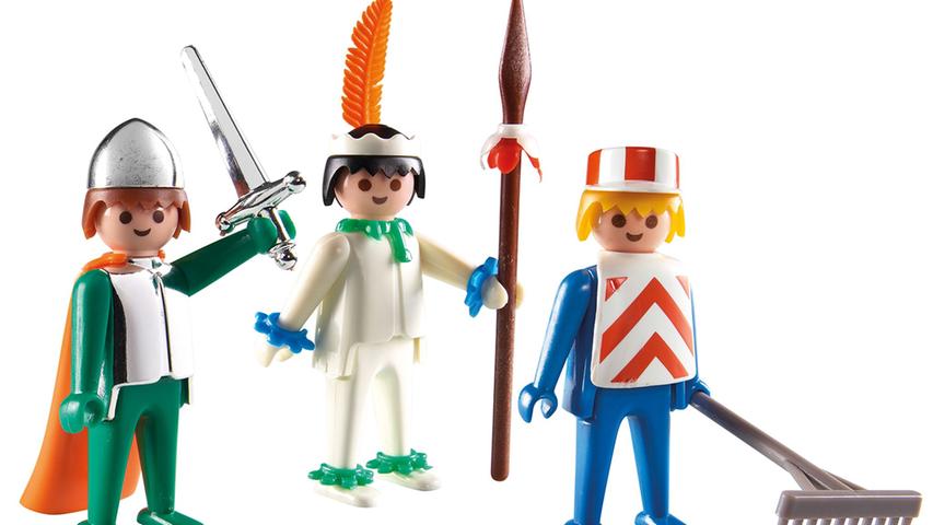 Einige der ersten Figuren, die von Playmobil hergestellt wurden.