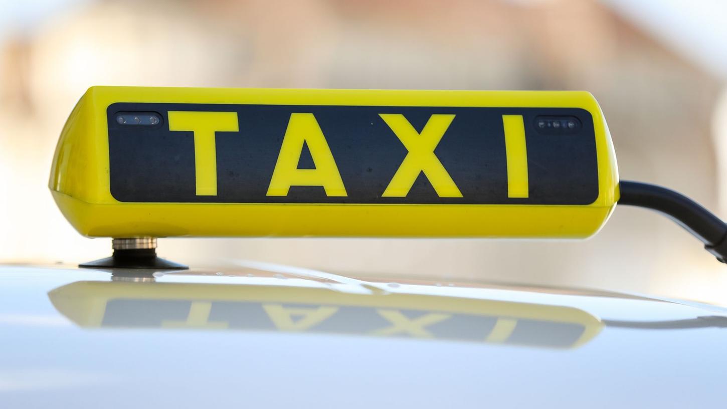 Ein anderes Taxi-Unternehmen bedient das AST auf drei Linien im Kreis Neumarkt.