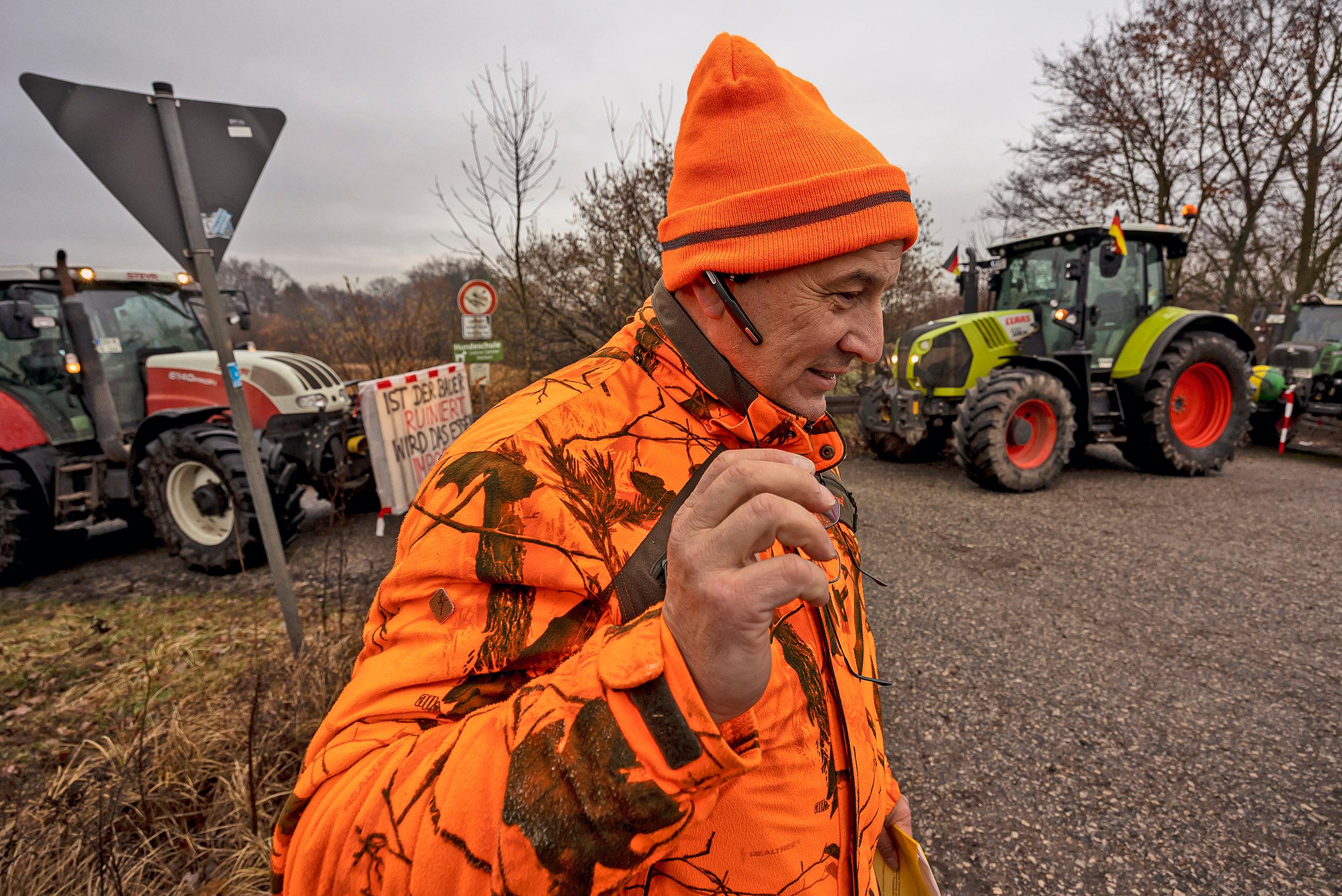 BAUERNPROTESTE AN DER A73 BEI MÖHRENDORF