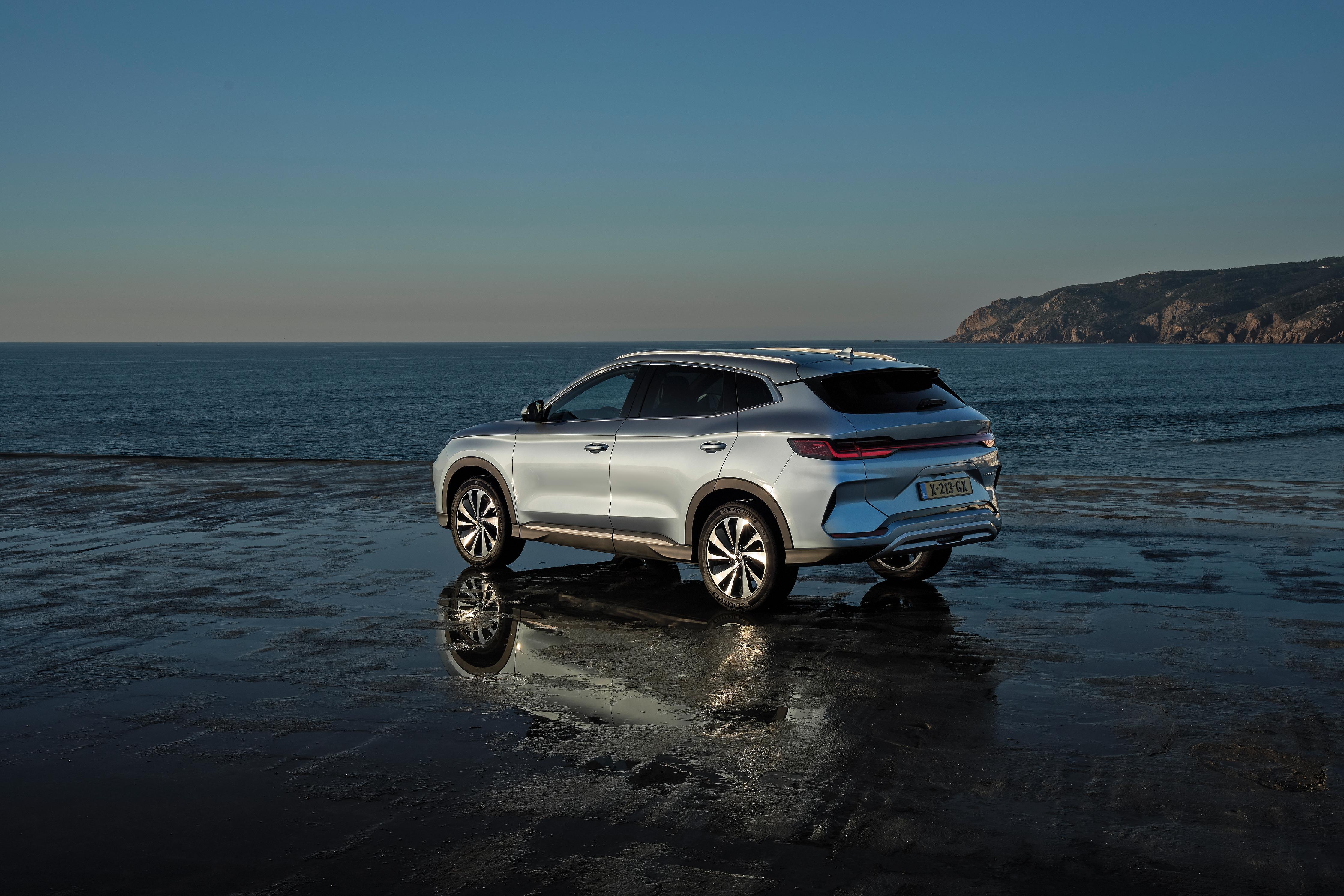 Beim Seal U Design beginnen die Preise ab 44.990 Euro.