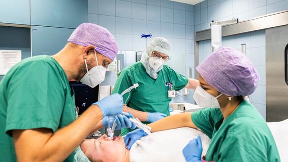Klinikum Fürth: Die Vier-Tage-Woche bewährt sich auch im Operationssaal