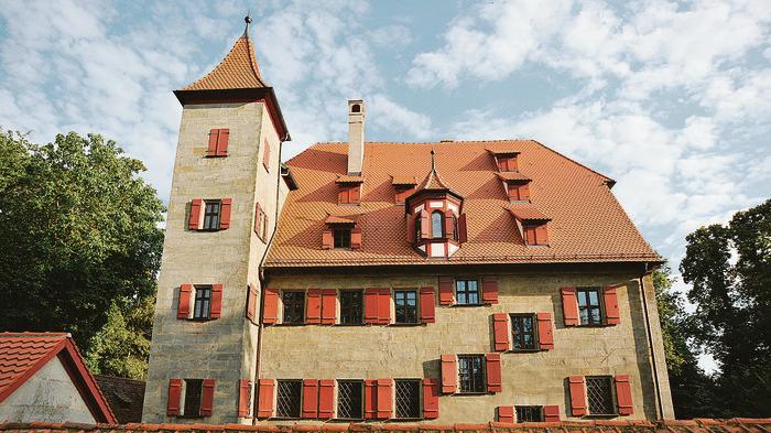Schloss Haimendorf: Stiftung lobt Sanierung Schloss Haimendorf: Stiftung lobt Sanierung