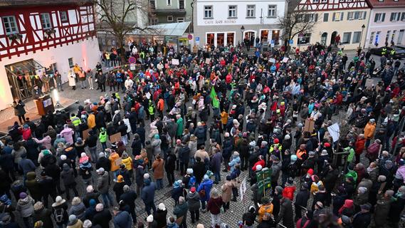 Gegen rechts und gegen das Vergessen: "Allersberg ist bunt" plant Kundgebung