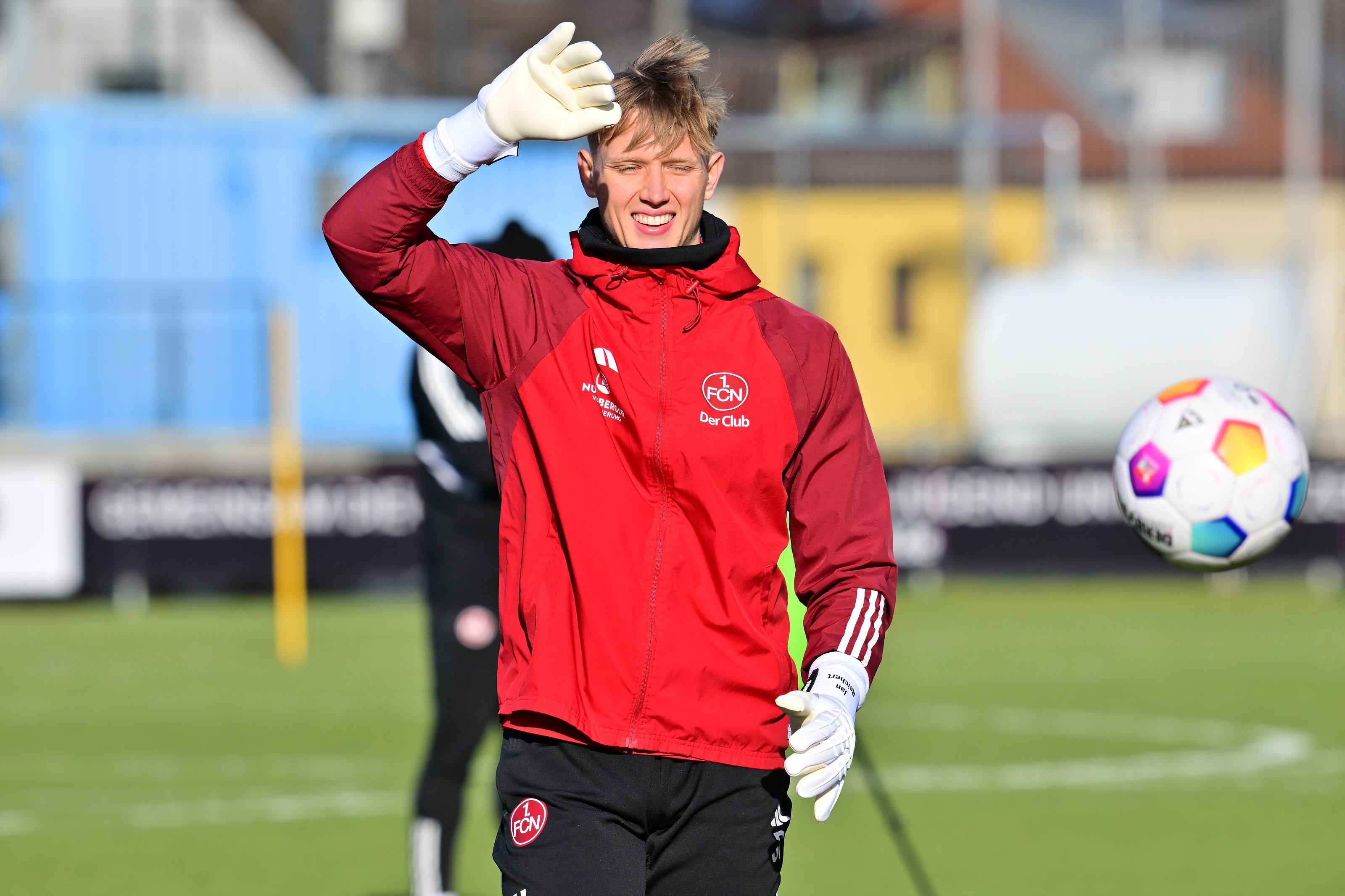 "Die 49ers sind individuell besser. Die Chiefs haben in den Playoffs aber einen richtigen Lauf gestartet und haben das Momentum auf ihrer Seite. Deshalb: Kansas City Chiefs."