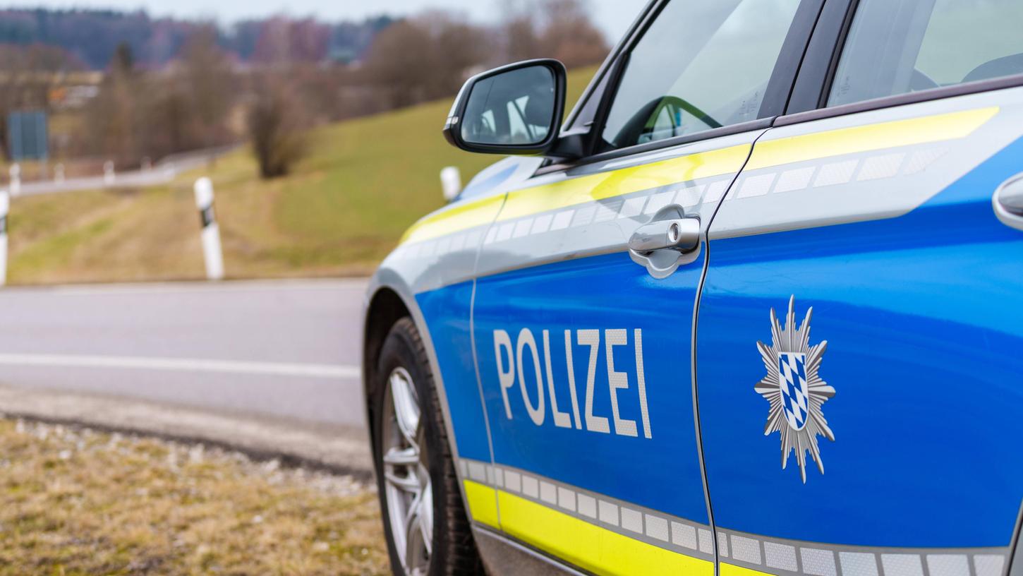 Die Polizei kontrollierte den "Bettlertrupp" und erteilte Platzverweise.