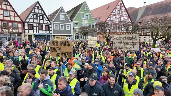 Bauern-Kundgebung in Neustadt an der Aisch: Mit Hubert Aiwanger als Gastredner