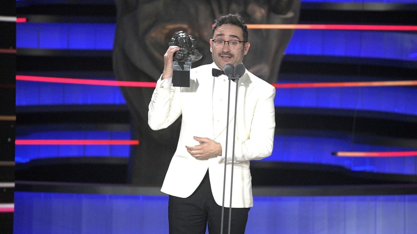Regisseur Juan Antonio Bayona räumte  mit seinem Film "Die Schneegesellschaft" ab.