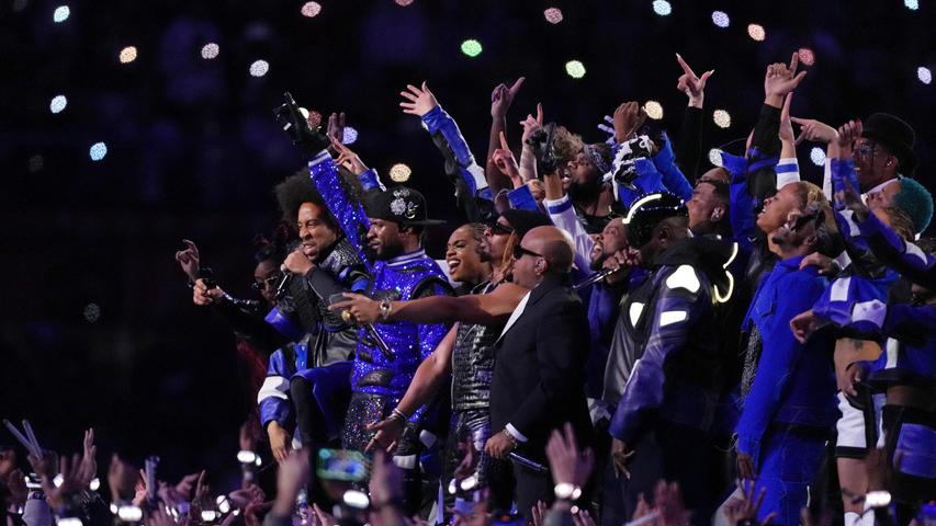 Zum grandiosen Finale performte Usher mit Ludacris und Lil Jon.