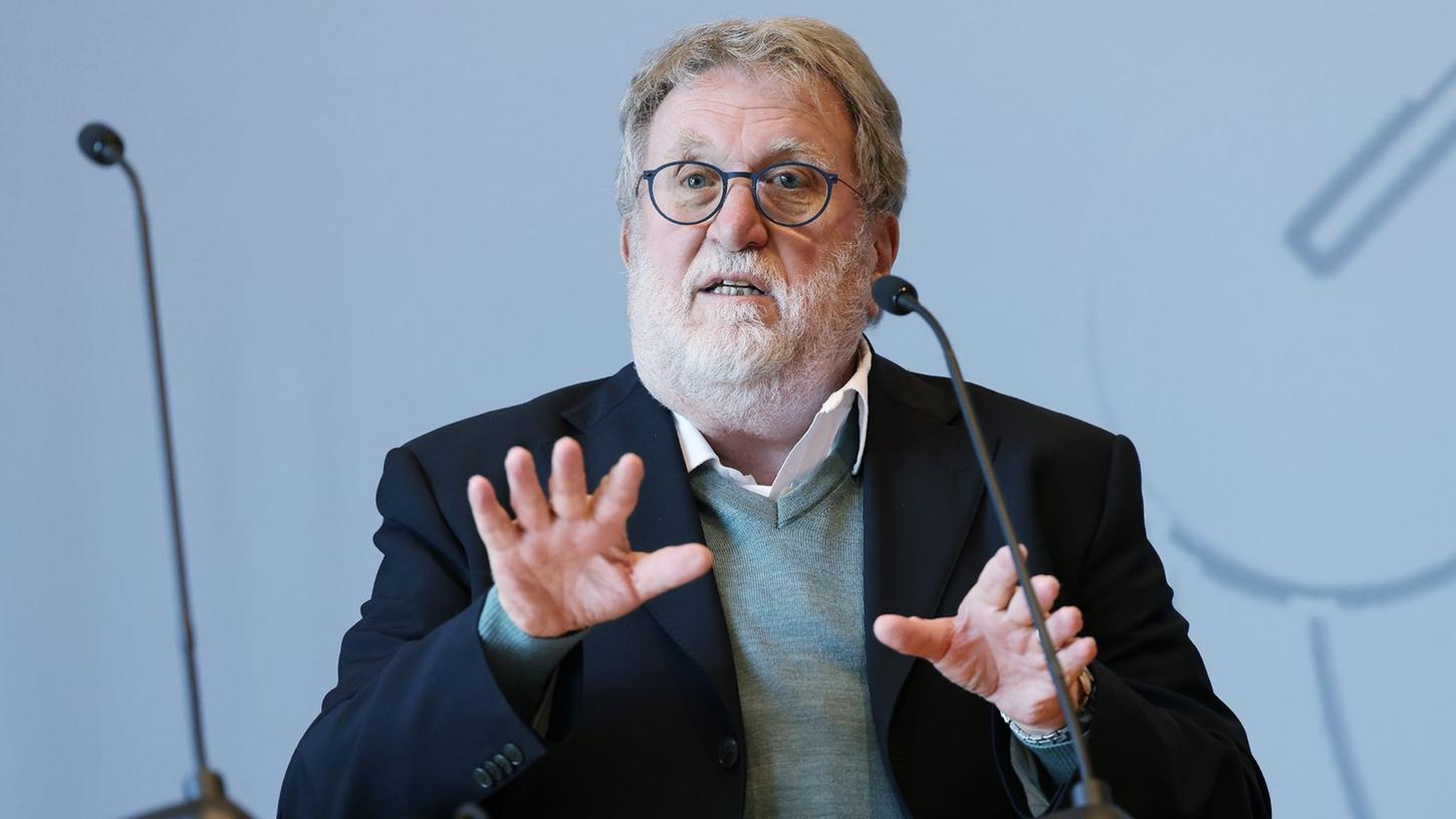 Thomas Mertens, der Vorsitzende der Ständigen Impfkommission (Stiko), gibt sein Amt auf. Thomas Mertens, der Vorsitzende der Ständigen Impfkommission (Stiko), gibt sein Amt auf.