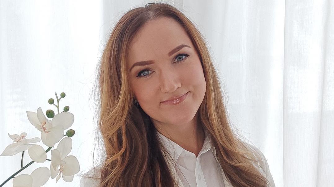 Anna Sky Geflüchtete Ukrainerin bietet bei