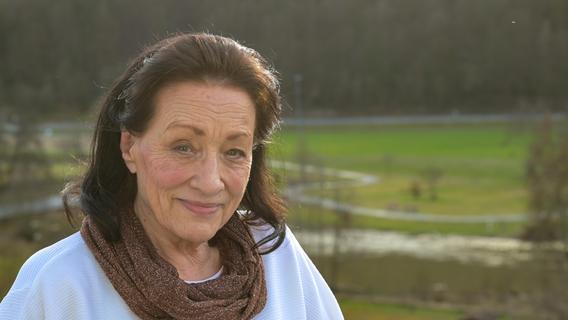 Weniger Gewalt, mehr Empathie: Renate Scharrer aus Muggendorf hat über ihr Leben geschrieben