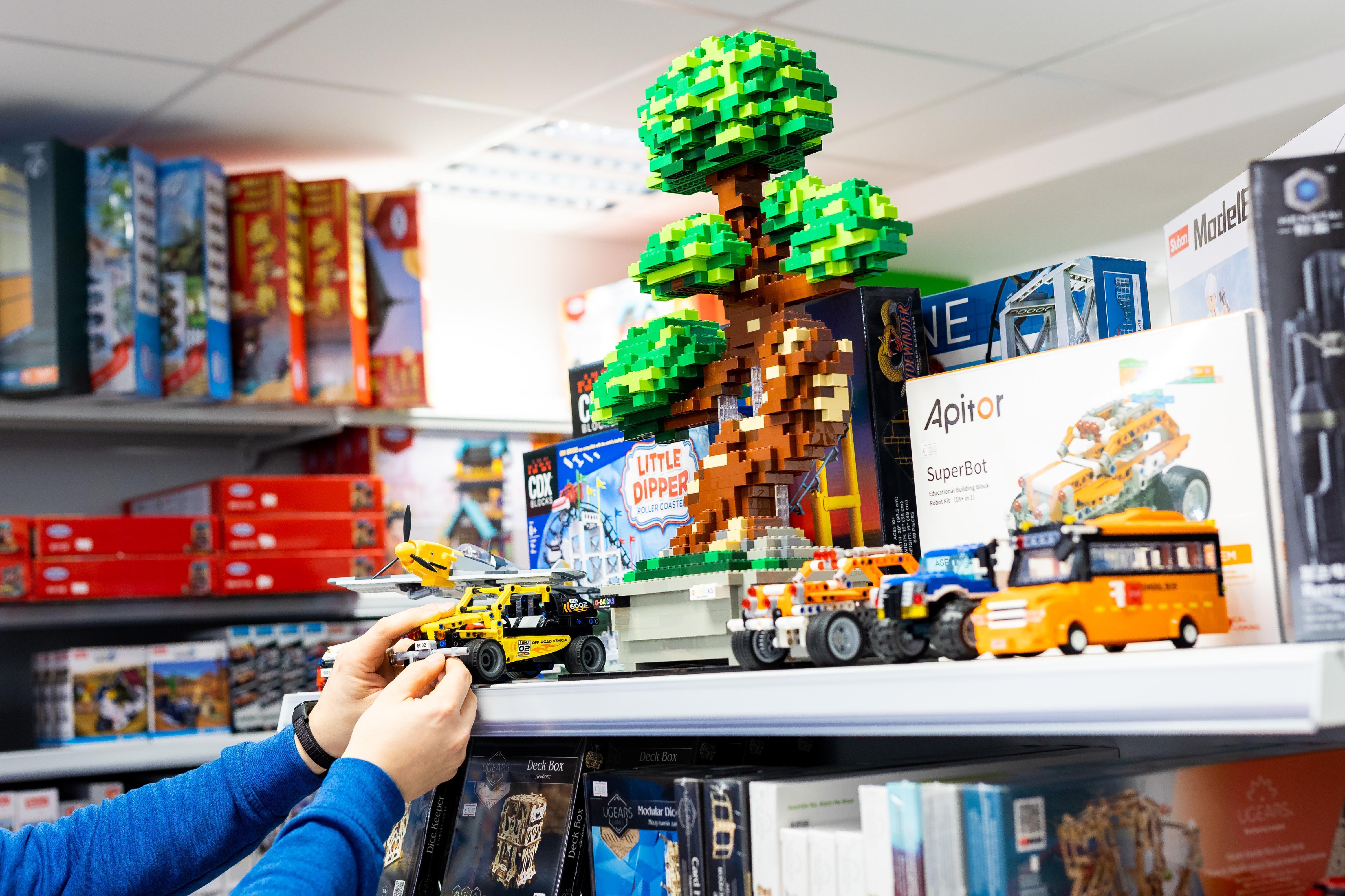 Spielwaren in einem Geschäft