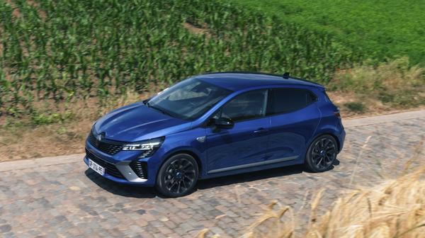 Im Schnitt sind wir auf 5,7 l/100 km gekommen.