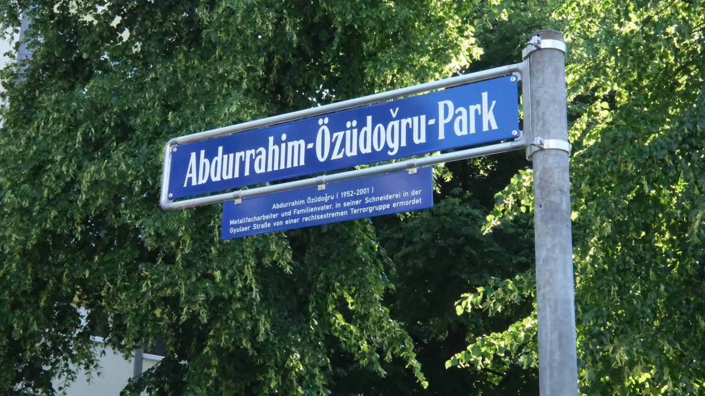 Der Nürnberger Abdurrahim-Özüdoğru-Park wurde nach einem Mordopfer der rechtsextremen Terrorgruppe in Nürnberg benannt.