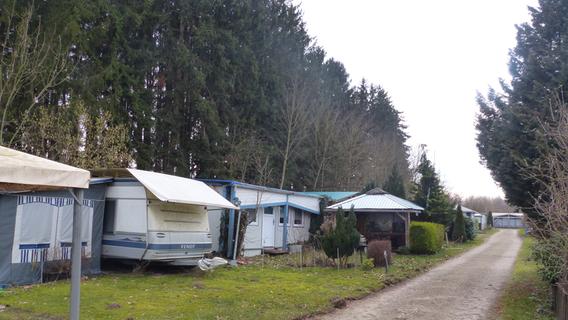 Mehr Dauerstellplätze und Sanierung der Sanitäranlagen: Campen am Dennenloher See ist beliebt