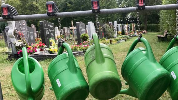Mehr Platz am Friedhof für Urnen: So reagiert Hilpoltstein auf den Trend zur Urnenbestattung