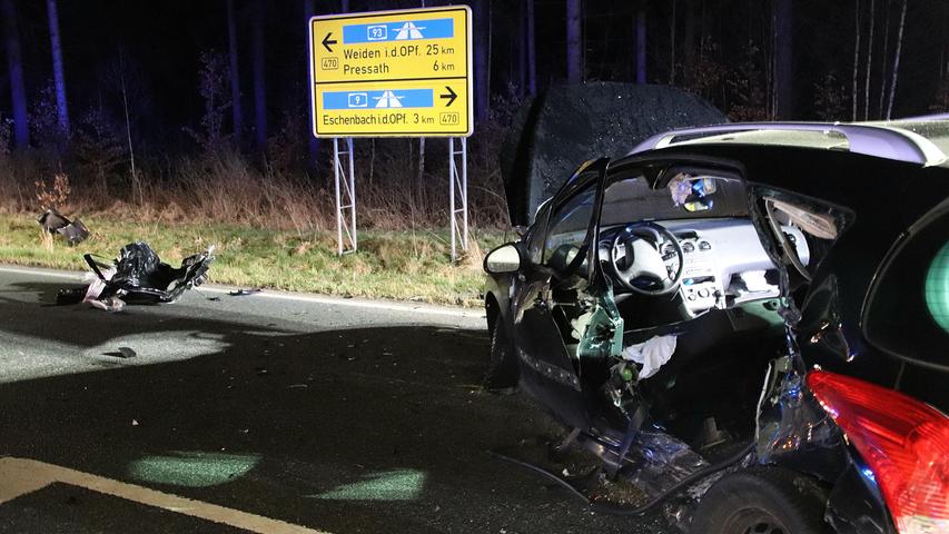 Bei Zettlitz kollidierten die beiden Fahrzeuge. Bei Zettlitz kollidierten die beiden Fahrzeuge.