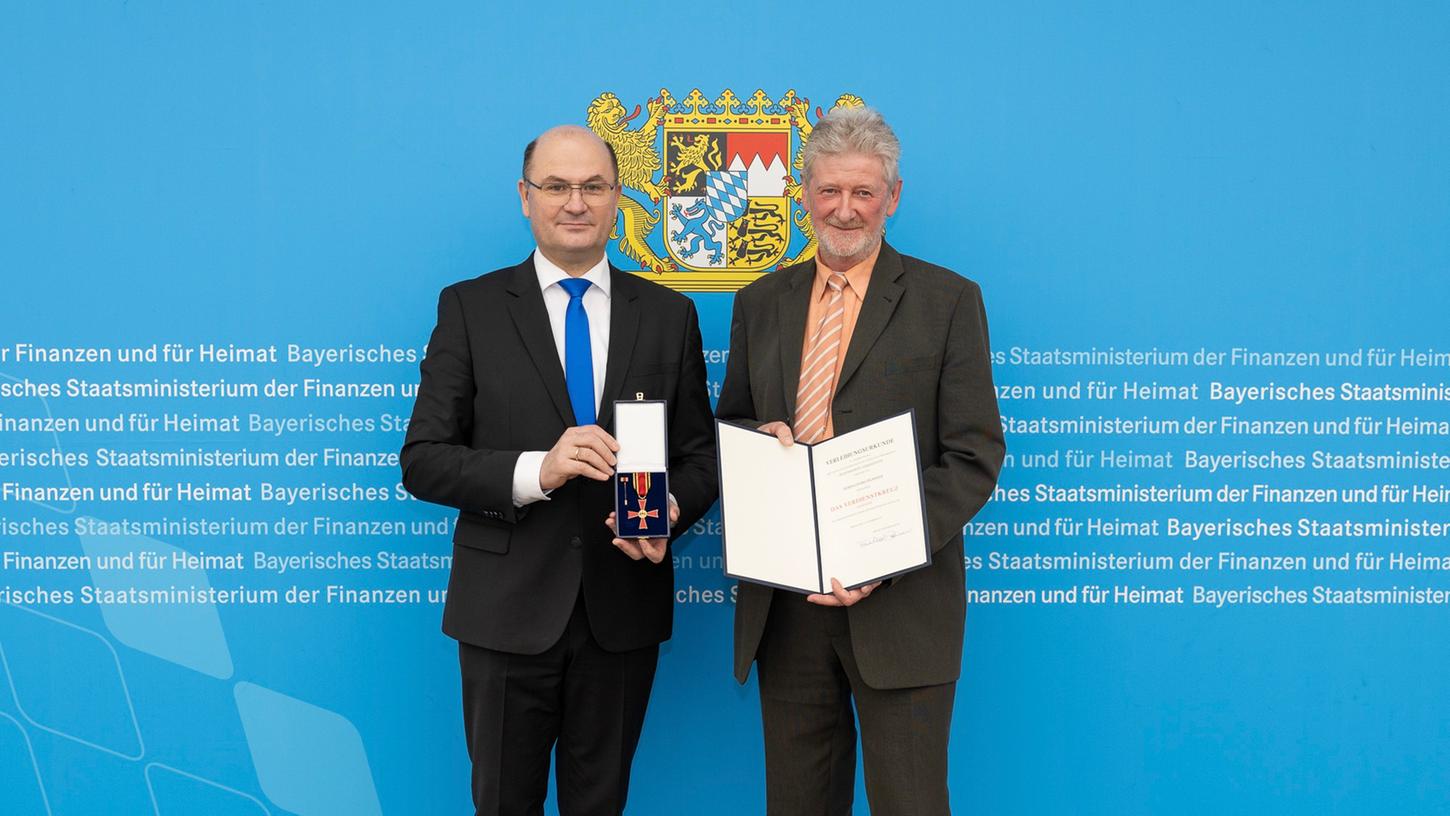 Finanz- und Heimatminister Albert Füracker und Georg Pilhofer aus Edelsfeld. 