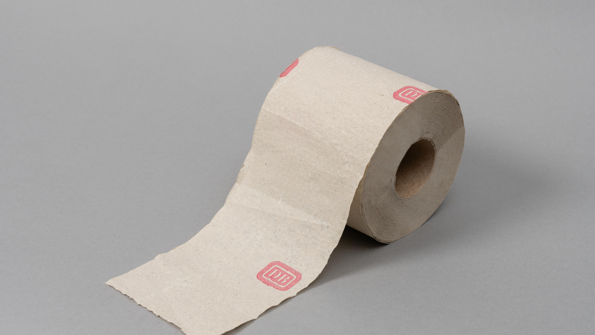Toilettenpapier im DB-Design.