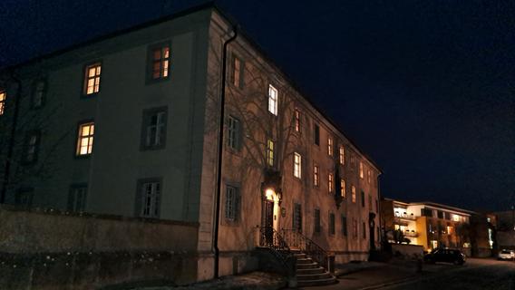 Auf Nachtschicht im St. Elisabeth Pflegeheim in Ellingen