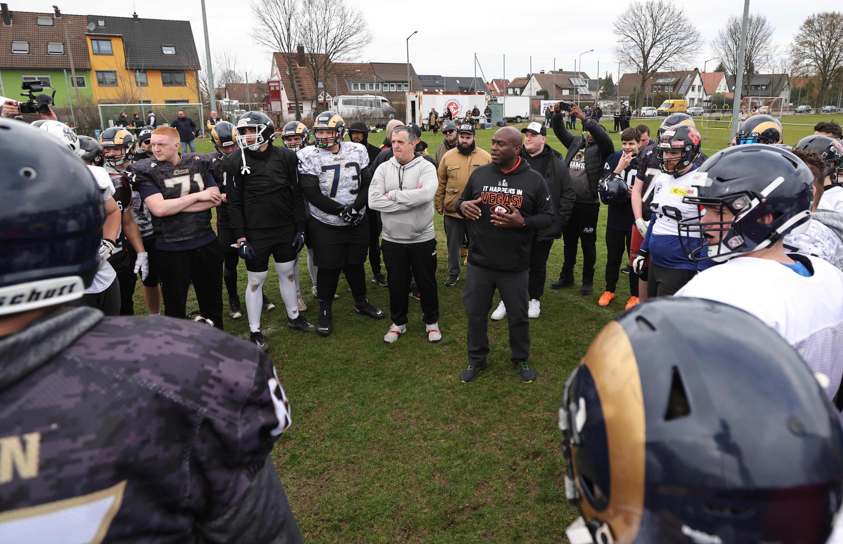 Nürnberg Rams: Bilder vom NFL Legends of the Trenches Camp
