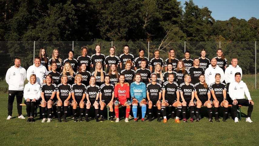 Die ersten Fußball-Damenmannschaft spielt aktuell Bezirksliga.