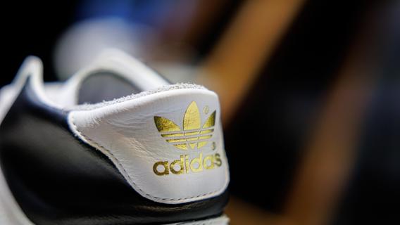 Erster Verlust seit 30 Jahren: Mit diesem Plan will Adidas 2024 aus der Krise