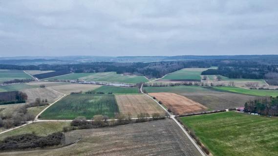 Grüner Strom für 10.000 Haushalte - Photovoltaikanlage bei Gundelsheim geplant