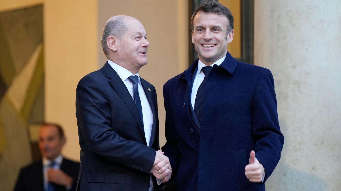Lächeln für die Kameras, aber keine Einigung: Olaf Scholz und Emmanuel Macron.