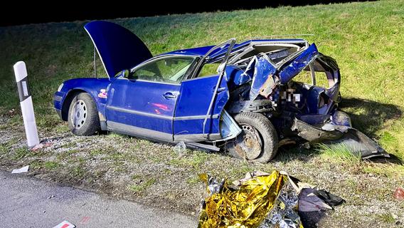 Fataler Zusammenstoß auf Autobahn in Unterfranken: 32-Jähriger stirbt nach Auffahrunfall