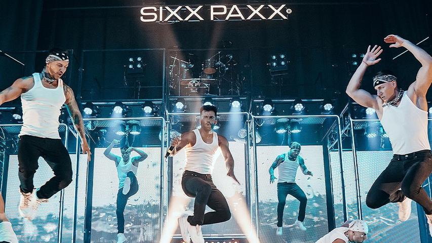Heiße Männer in knappen Kleidern bevölkern am Freitag die Bühne der Meistersingerhalle. Die mit Akrobatik und Dancemoves gespickte Sixx Paxx Show startet um 20 Uhr. 