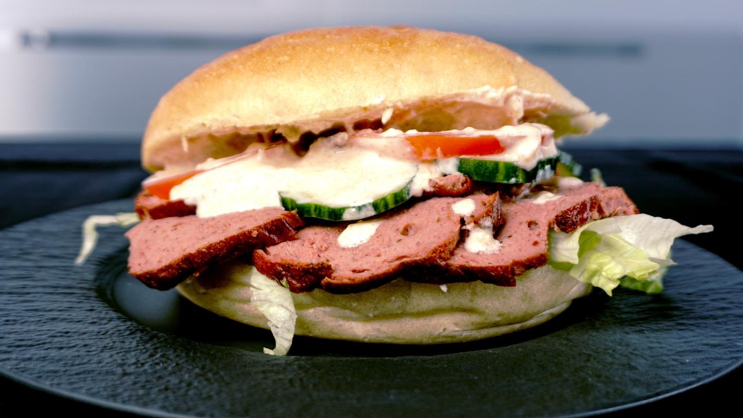 So sieht der "Dönerkäs" in einem Brötchen aus. So sieht der "Dönerkäs" in einem Brötchen aus.