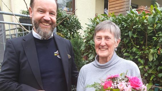 "Grande Dame" der Wassergymnastik in Lauf: Helga Herrgottshöfer geht in den Ruhestand