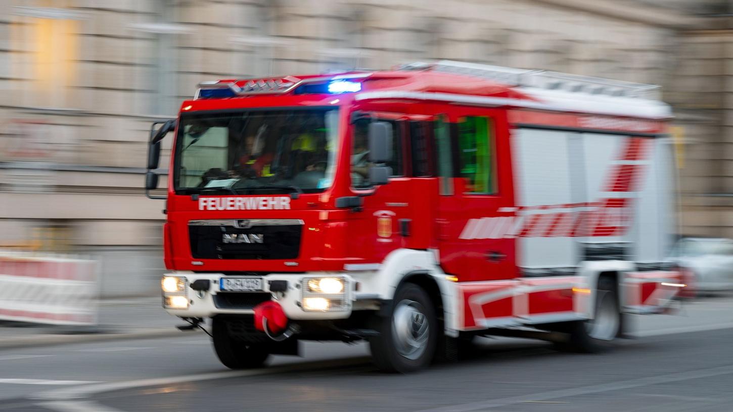 Brand auf einem Campingplatz im Landkreis Aschaffenburg. (Symbolbild) 