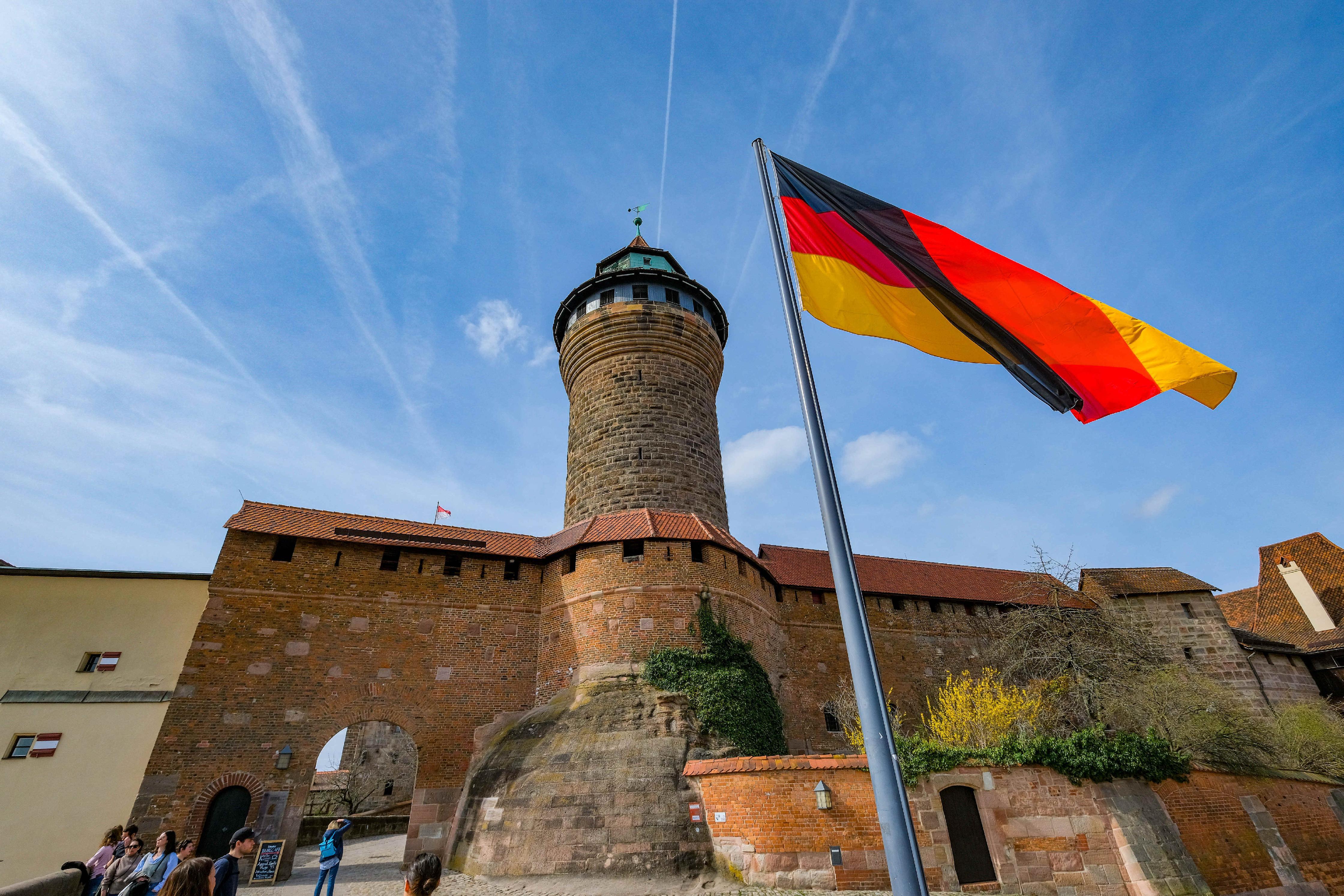 Beim Aufstieg zur Burg kann man ins Schwitzen geraten...