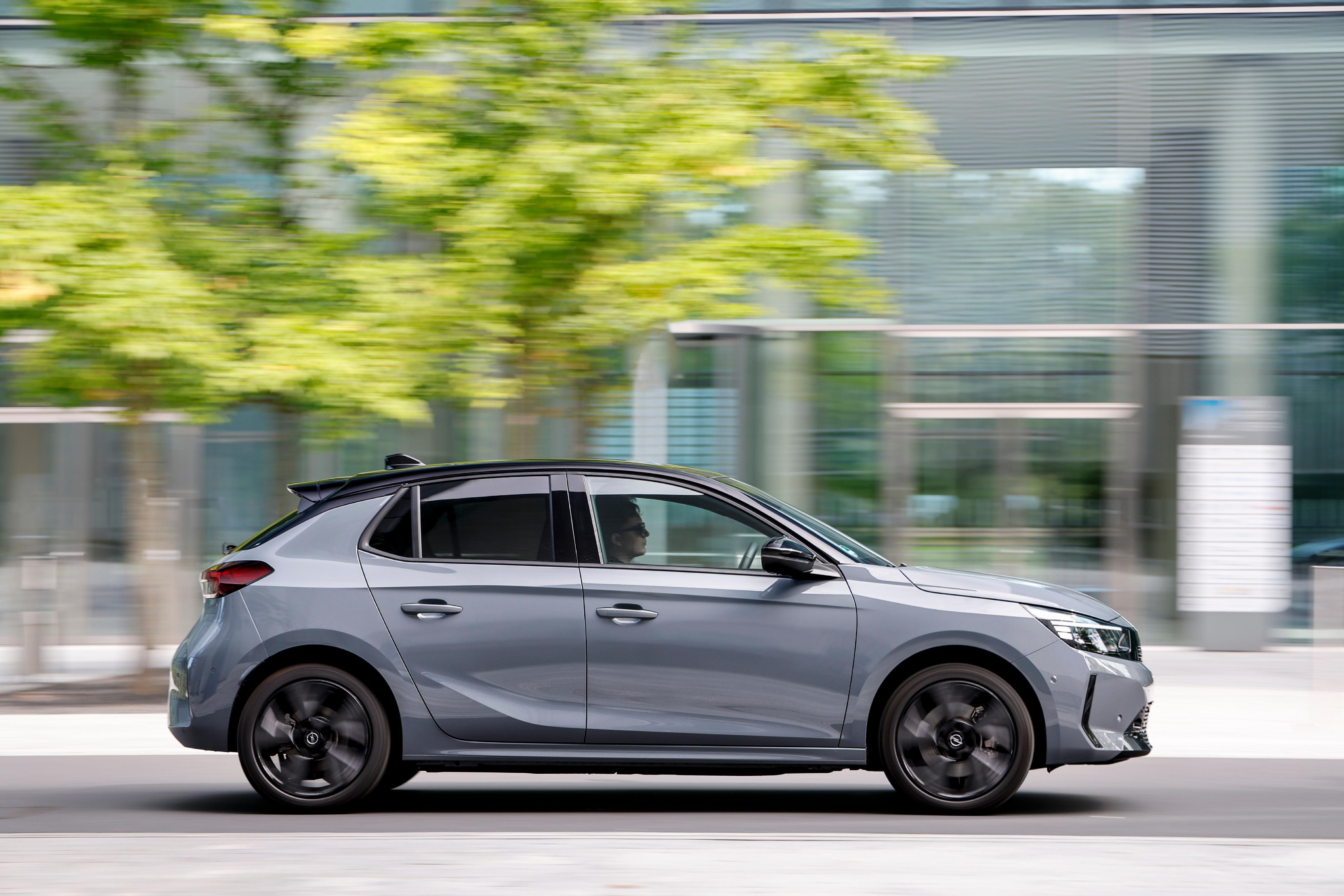 Die "Long Range"-Variante leistet 156 PS und nutzt eine 51-kWh-Batterie.