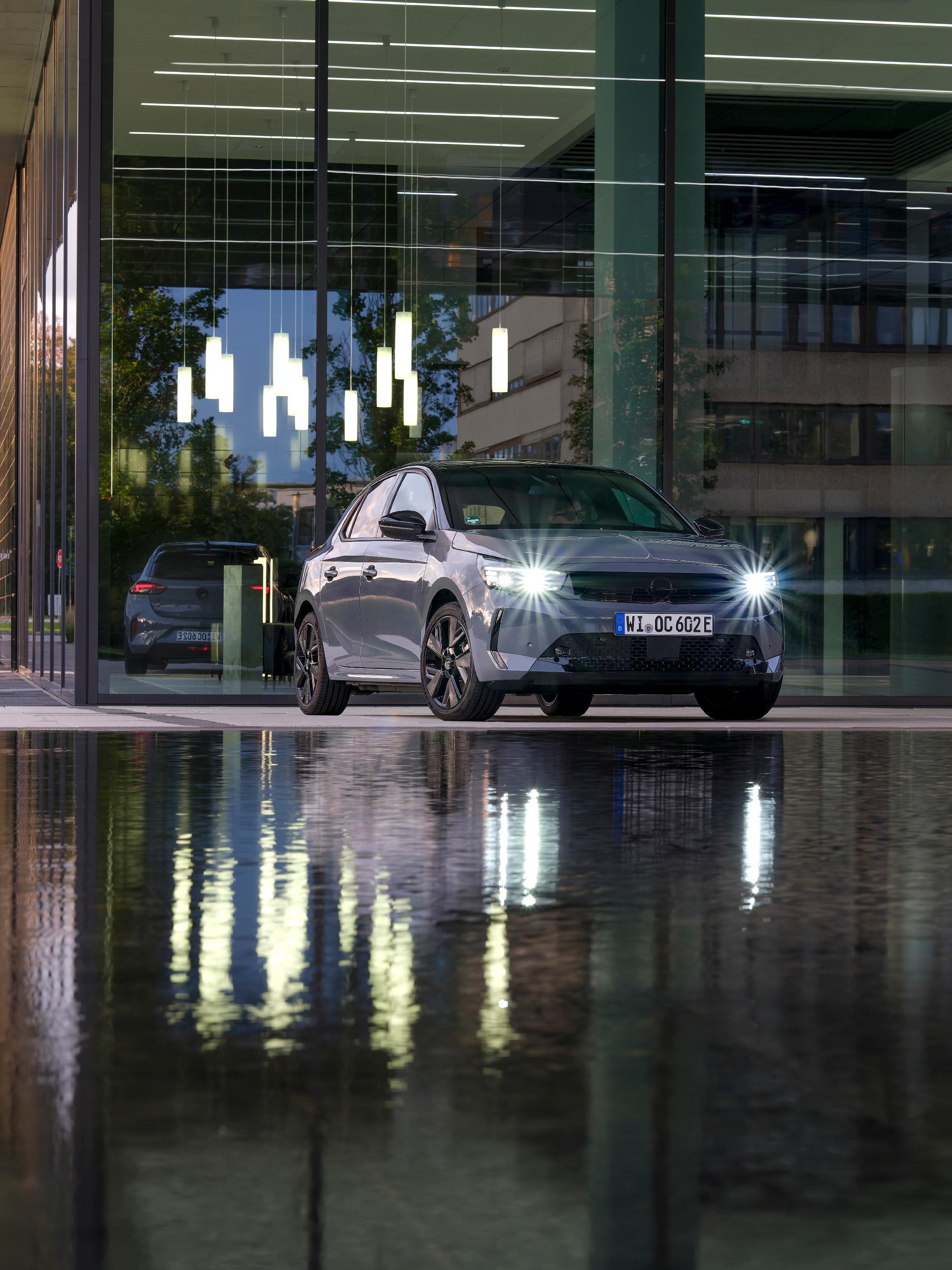 Fabelhaft ist das leuchtstarke und blendfreie Matrix-Licht.