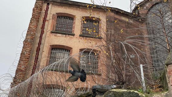 Betreten verboten: So sieht es hinter den Gittern des alten Zellengefängnisses in Nürnberg aus